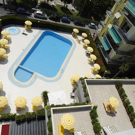 Ξενοδοχείο με διαμερίσματα Mediterranee